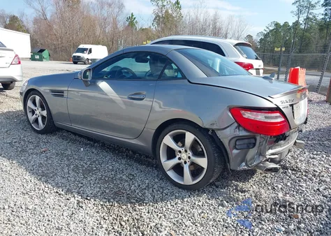 2012 Mercedes-Benz Slk 350 z USA, uszkodzony, nr VIN WDDPK5HA5CF011876